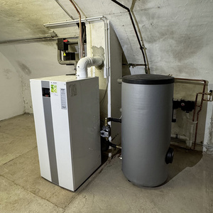 Gaskessel mit Trinkwarm-Wasserspeicher
